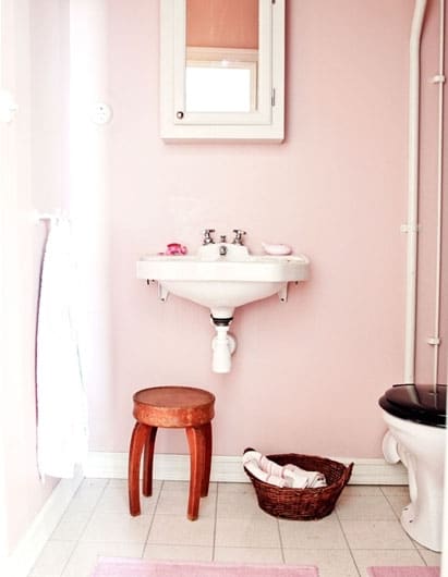Salle de bain rose pastel - Rénover une salle de bain ancienne