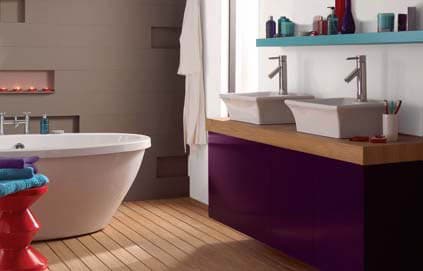 appli de Dulux Valentine salle de bain moderne violette