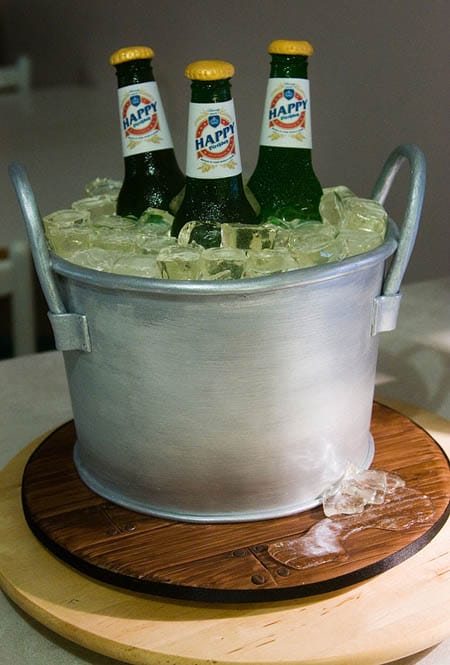 Gâteau déco bouteilles de bière