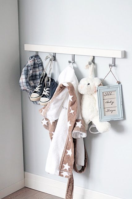 porte manteau chambre enfant rangements muraux pour enfants