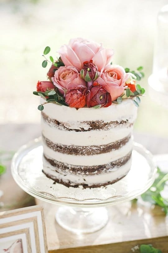 Gateau de mariage fleuri 10