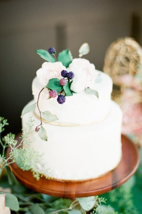 Gateau de mariage fleuri 16