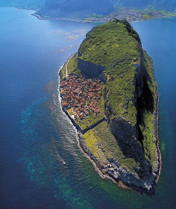 Village Monemvasia Grèce villages féeriques