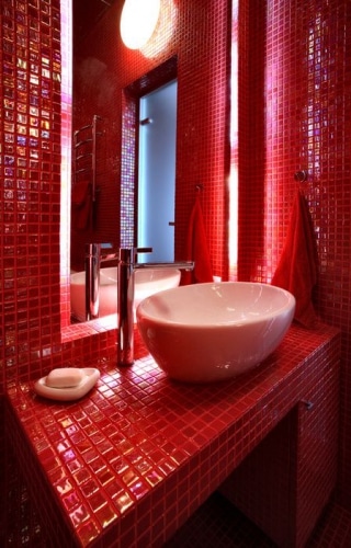 salles de bain rouges