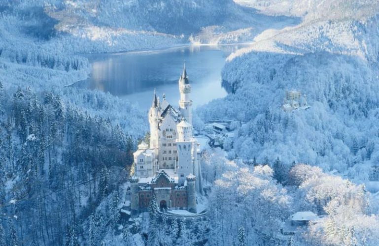 Neushwanstein château neige