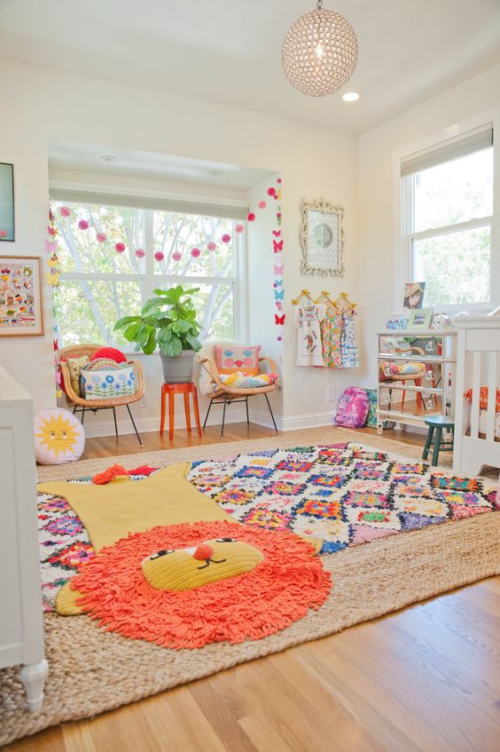 chambre enfant deco tapis en laine couleurs