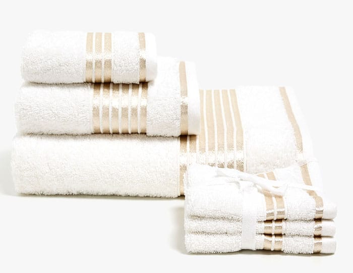 serviettes de bain blanc et rayures dorees zara home