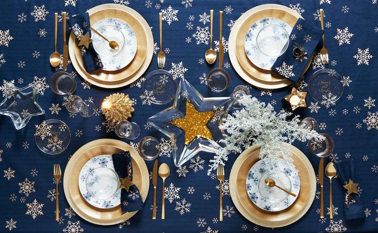 Zara Home Noël 2017 table bleue et dorée