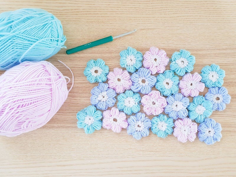 tapis de fleurs en laine au crochet