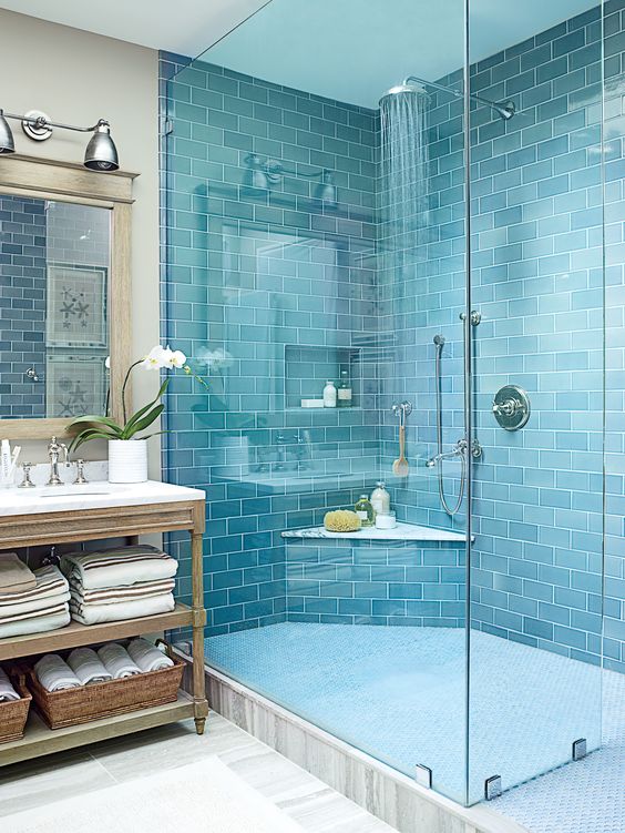 Salle de bain turquoise