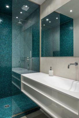 Salle de bain turquoise