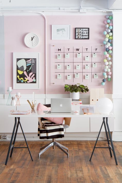 bureau mur rose pastel